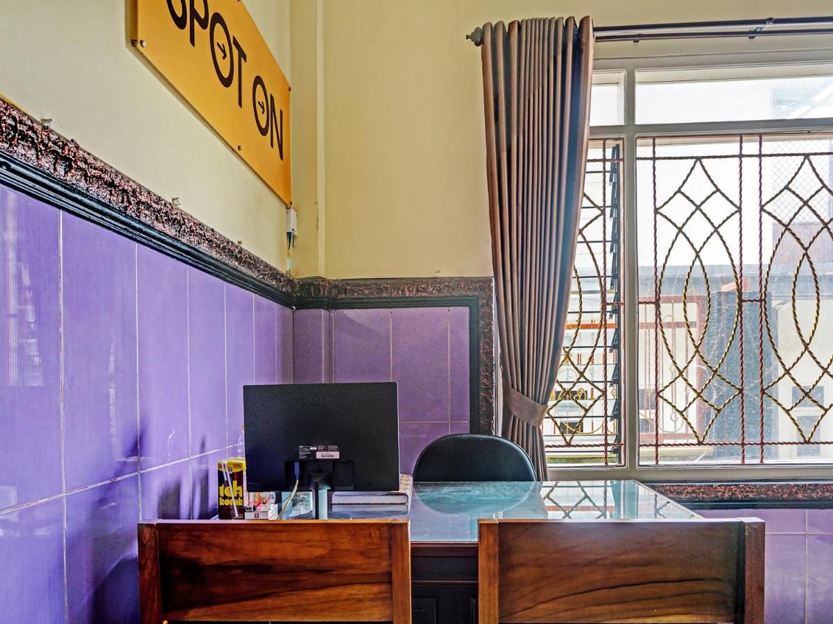 Spot On 1870 Graha Batu Mulia Otel Dış mekan fotoğraf